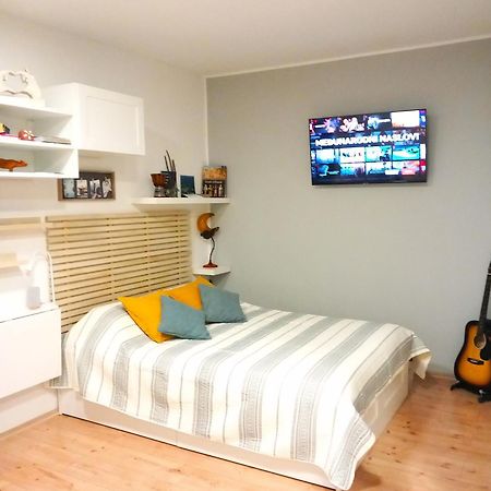 Studio Apartman "Nicole" بولا المظهر الخارجي الصورة